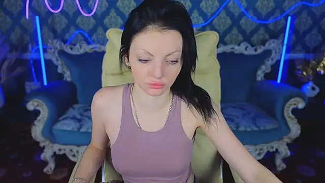 Daisy Delight online show from 11/07/25, 08:20