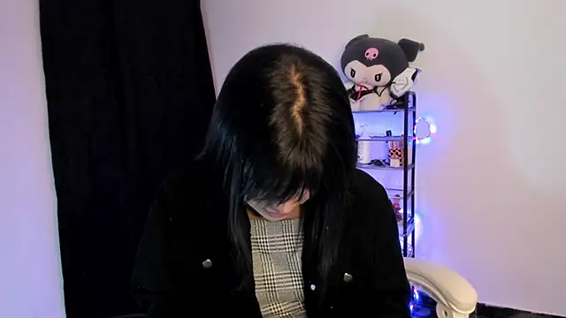 Snapshot of meganthompsonn22 chatting on 02/25/26, 07:18 meganthompsonn22 online show from 02/25/26, 07:18