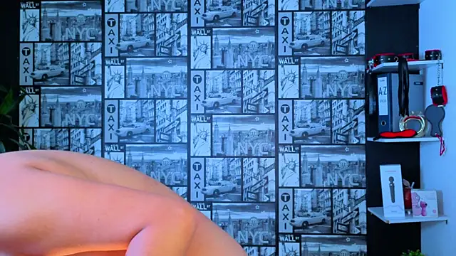 EmiGomez  online show from 06/19/26, 03:22