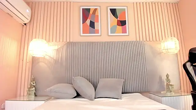 samyriverss online show from 11/26/25, 11:00