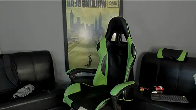 Snapshot of jamesinked_ chatting on 01/14/25, 07:21 jamesinked online show from 01/14/25, 07:21