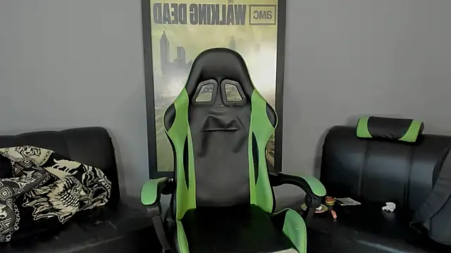 Snapshot of jamesinked_ chatting on 02/19/25, 06:21 jamesinked online show from 02/19/25, 06:21