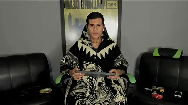 Snapshot of jamesinked_ chatting on 02/27/25, 02:32 jamesinked online show from 02/27/25, 02:32