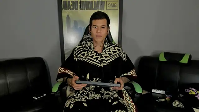 Snapshot of jamesinked_ chatting on 03/09/25, 03:32 jamesinked online show from 03/09/25, 03:32