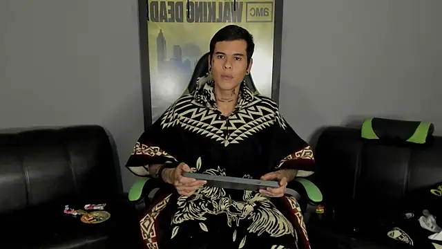 Snapshot of jamesinked_ chatting on 03/10/25, 01:56 jamesinked online show from 03/10/25, 01:56