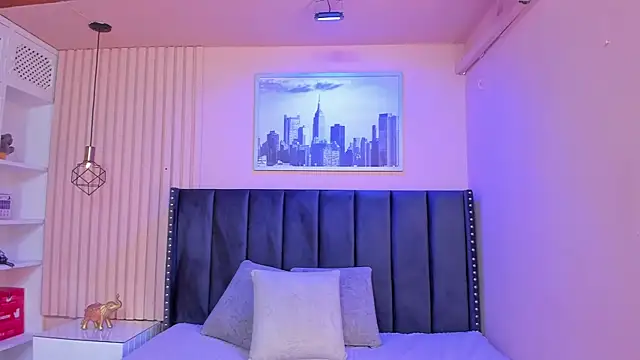 viiolett lee online show from 01/23/25, 08:35