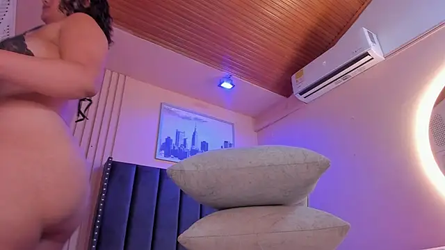 viiolett lee online show from 03/12/25, 09:03