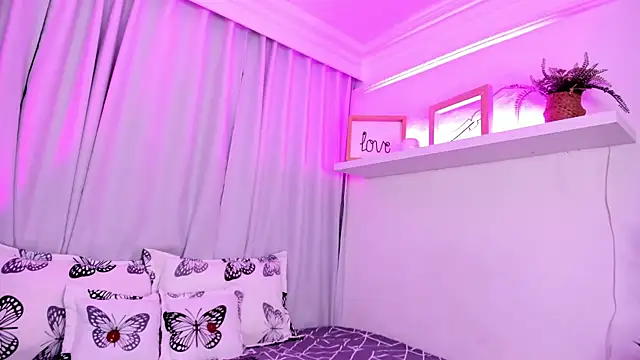 susyy7 online show from 11/19/25, 07:25