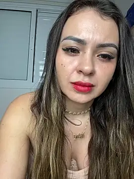 Snapshot of carol_amorim chatting on 06/09/26, 11:38 carol amorim online show from 06/09/26, 11:38