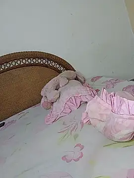 Milfvalesk online show from 01/06/25, 08:50