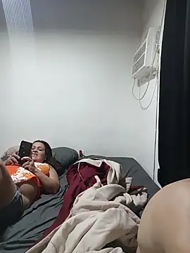 Milfvalesk online show from 06/14/26, 08:44