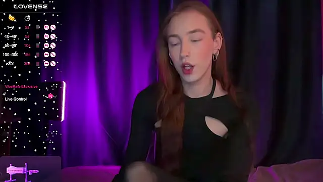 Snapshot of Avril_Pearly_ chatting on 01/07/26, 11:23 Avril Pearly online show from 01/07/26, 11:23