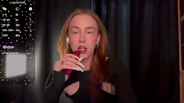 Snapshot of Avril_Pearly_ chatting on 02/25/26, 10:47 Avril Pearly online show from 02/25/26, 10:47