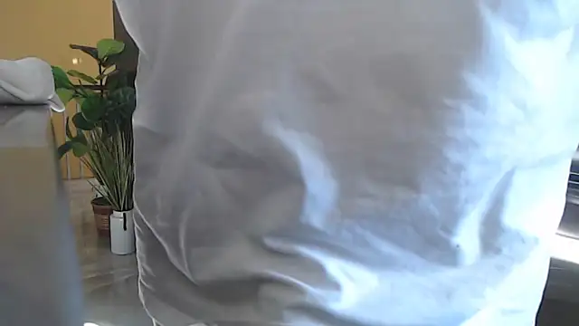 Toy-Daddy online show from 10/29/25, 02:52