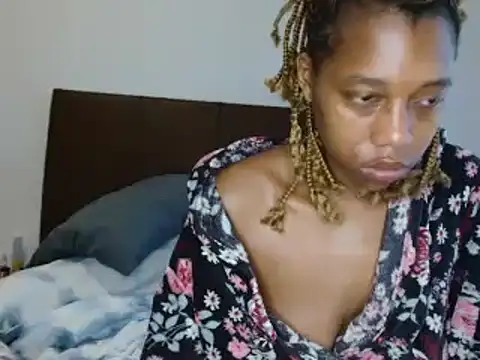 Snapshot of Sweet_nicole98 chatting on 03/15/26, 07:58 Sweet nicole98 online show from 03/15/26, 07:58