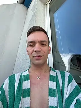 Snapshot of nickdtr chatting on 04/30/26, 10:54 nickdtr online show from 04/30/26, 10:54