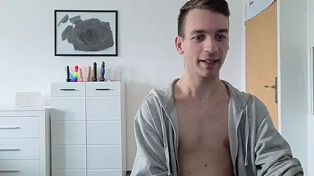 Snapshot of nickdtr chatting on 05/06/26, 11:37 nickdtr online show from 05/06/26, 11:37