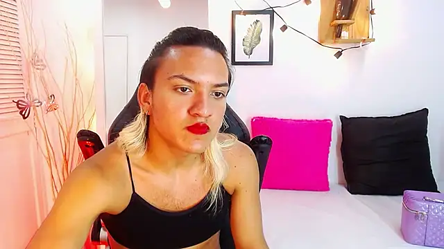 Snapshot of aslyhernandez_7 chatting on 01/29/25, 02:53 aslyhernandez 7 online show from 01/29/25, 02:53