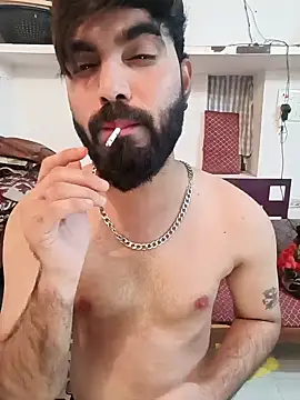 Snapshot of Chris_Strokes_69 chatting on 12/18/24, 07:19 Chris Strokes 69 online show from 12/18/24, 07:19