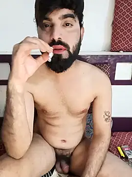 Snapshot of Chris_Strokes_69 chatting on 12/20/24, 11:00 Chris Strokes 69 online show from 12/20/24, 11:00