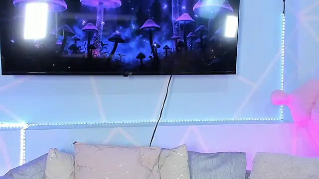 lila noa online show from 09/11/25, 03:39