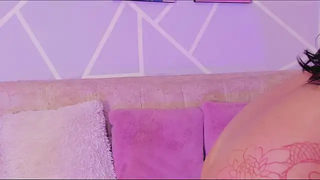 lila noa online show from 09/23/25, 07:28