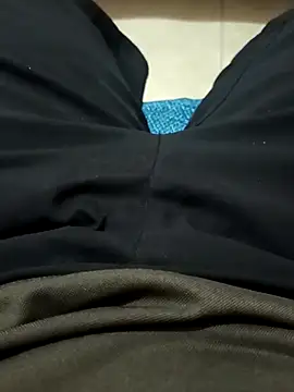 Snapshot of beautiful_hands_ chatting on 09/29/25, 07:46 beautiful hands online show from 09/29/25, 07:46