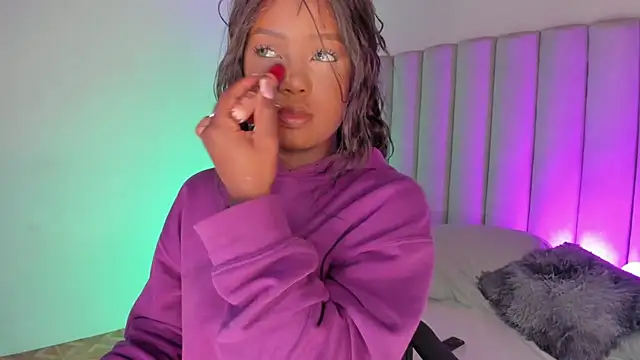 briannajackson  online show from 02/15/25, 03:28