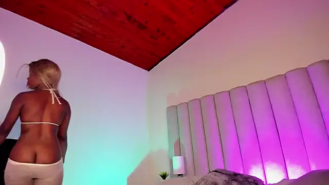 briannajackson  online show from 03/11/25, 03:12