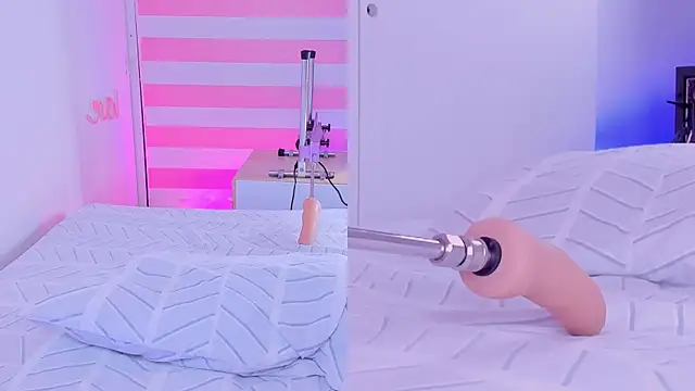 pamela cm online show from 03/01/25, 11:06