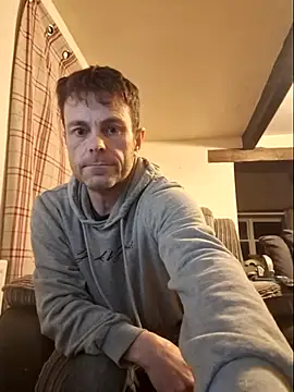 Snapshot of steb1980 chatting on 01/17/26, 10:35 steb1980 online show from 01/17/26, 10:35