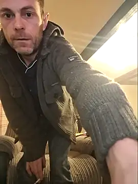 Snapshot of steb1980 chatting on 03/29/26, 12:10 steb1980 online show from 03/29/26, 12:10