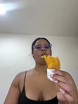 SussiSotto online show from 12/20/24, 03:53