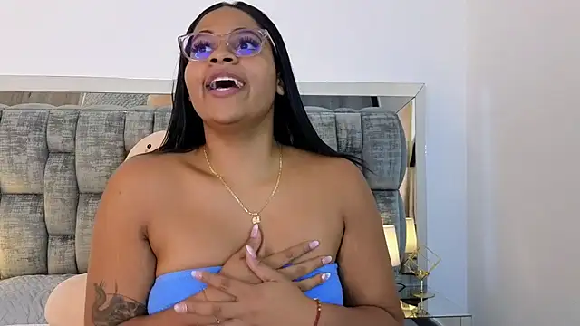 SussiSotto online show from 01/11/25, 02:47