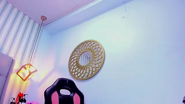 LINASTARK online show from 12/07/24, 06:32