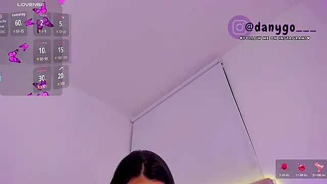 ZarianaEvanz online show from 10/22/25, 11:04