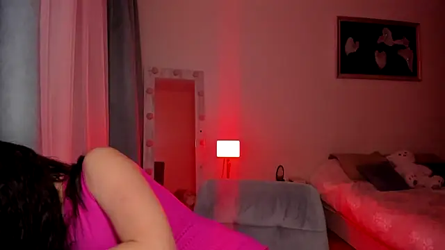 Snapshot of damla555 chatting on 03/03/26, 10:48 damla555 online show from 03/03/26, 10:48