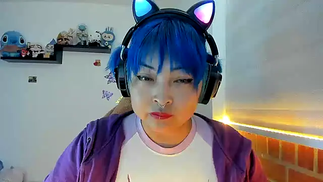 Shaddycute  online show from 11/04/25, 05:12