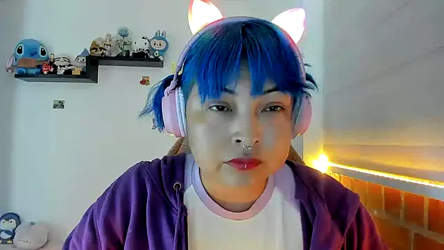 Shaddycute  online show from 11/05/25, 03:56