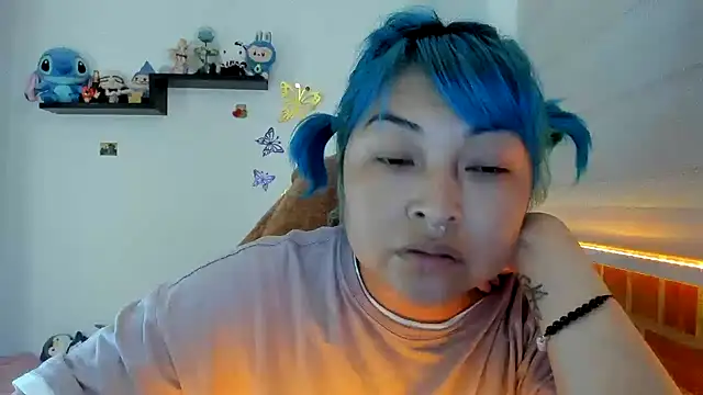 Shaddycute  online show from 11/30/25, 01:26