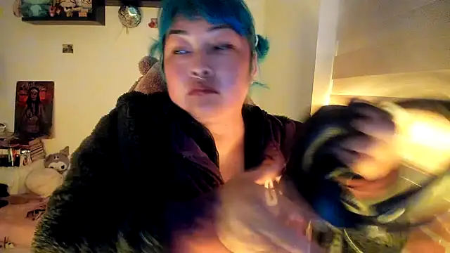 Snapshot of Shaddycute_ chatting on 01/06/26, 11:51 Shaddycute online show from 01/06/26, 11:51