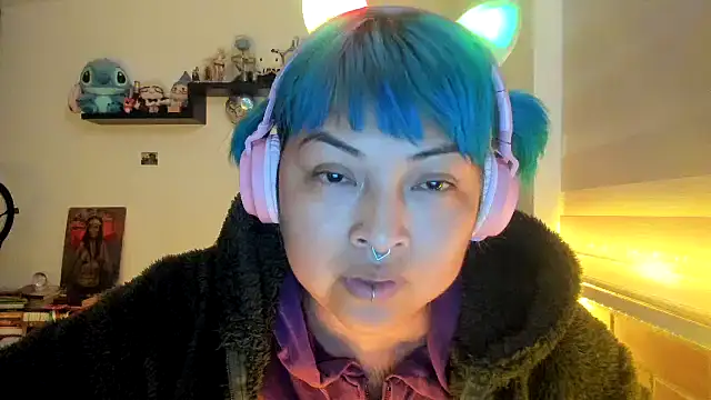 Snapshot of Shaddycute_ chatting on 01/10/26, 09:16 Shaddycute online show from 01/10/26, 09:16