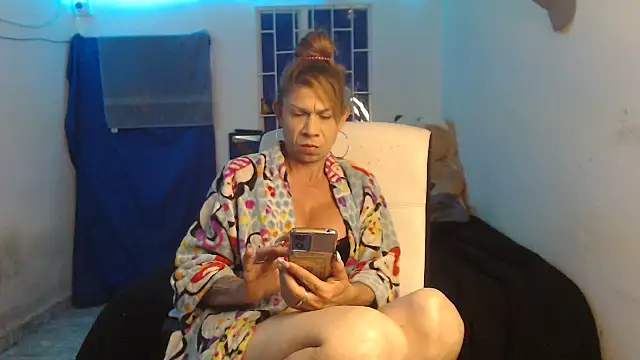 Antonella borja online show from 11/08/25, 05:18