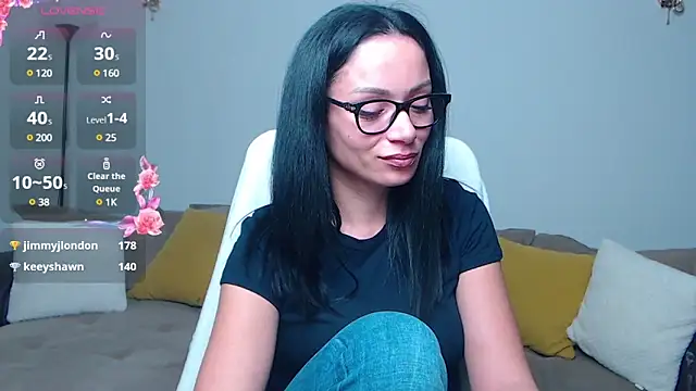 Snapshot of BabySerene chatting on 12/21/24, 12:42 BabySerene online show from 12/21/24, 12:42