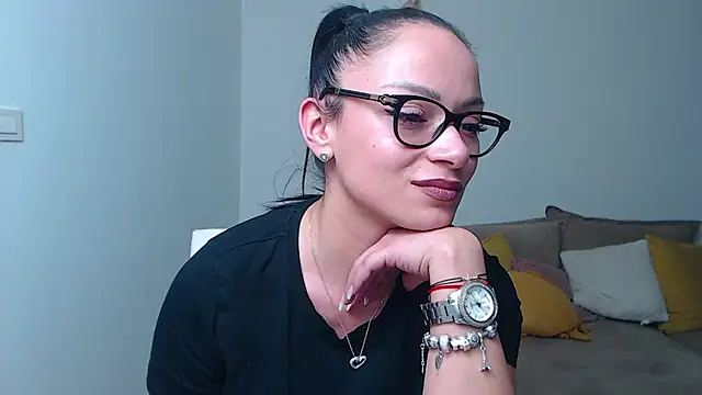 Snapshot of BabySerene chatting on 03/10/25, 10:13 BabySerene online show from 03/10/25, 10:13