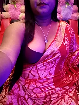 Snapshot of ella_mariya chatting on 10/11/25, 10:14 ella mariya online show from 10/11/25, 10:14