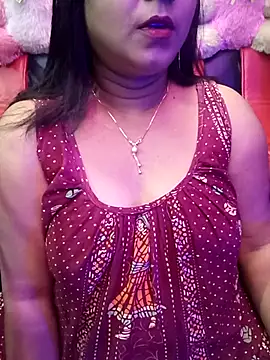 Snapshot of ella_mariya chatting on 11/30/25, 09:35 ella mariya online show from 11/30/25, 09:35