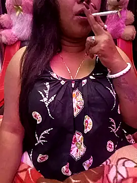 Snapshot of ella_mariya chatting on 01/14/26, 06:13 ella mariya online show from 01/14/26, 06:13