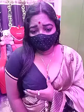 Snapshot of ella_mariya chatting on 02/02/26, 10:08 ella mariya online show from 02/02/26, 10:08