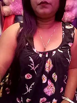 Snapshot of ella_mariya chatting on 02/05/26, 06:34 ella mariya online show from 02/05/26, 06:34